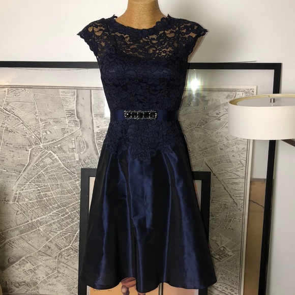 Teri Jon Dresses & Skirts - TERI JON rickie freeman Navy Blue Dress Size 4